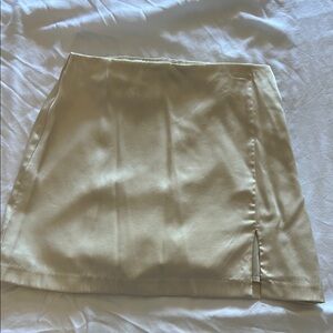 Abercrombie Cream Skirt